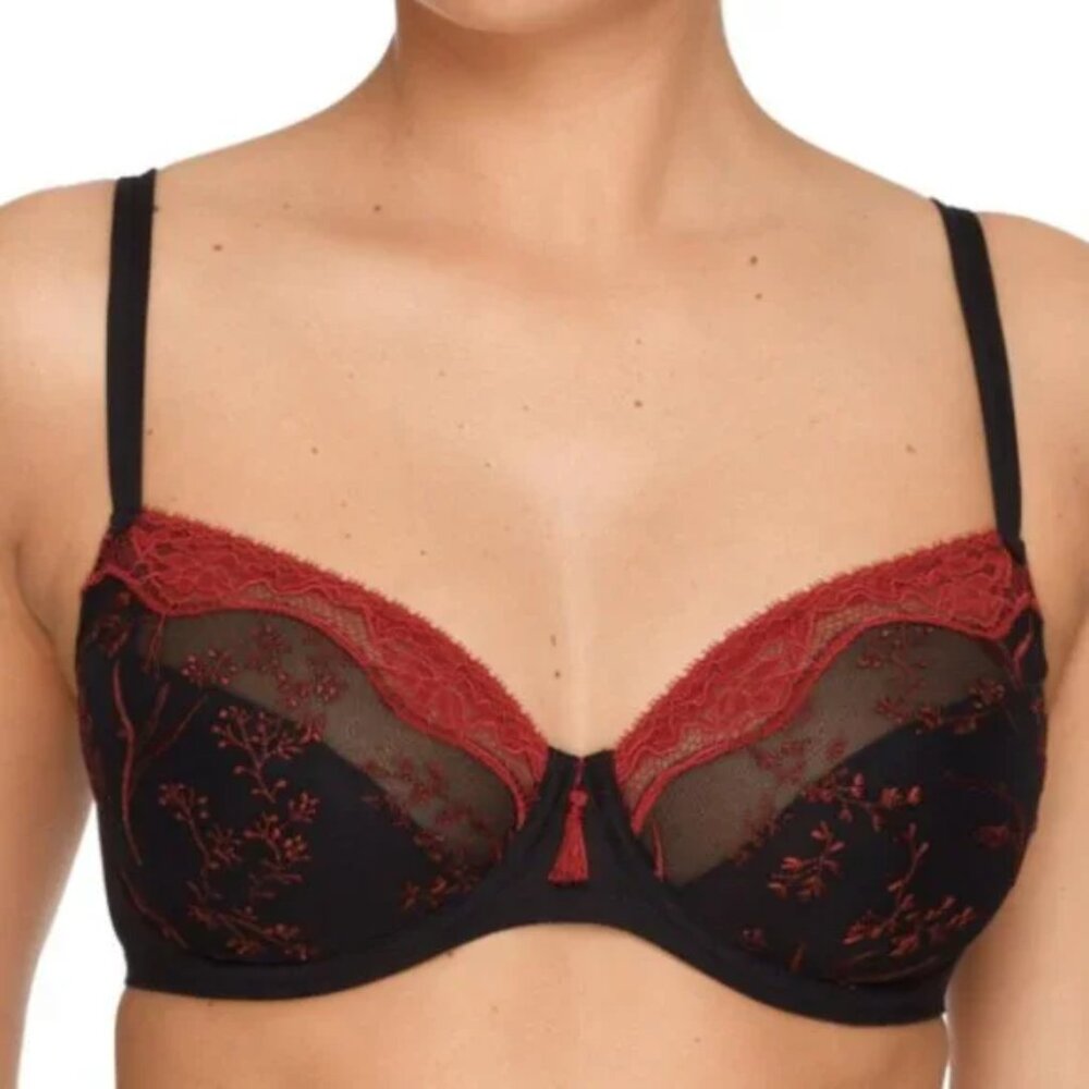 Red lace balcony bra, Size 34D, Marie Jo